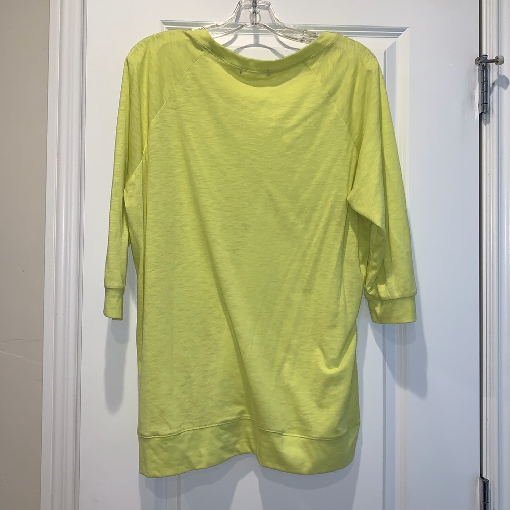 3/4 Sleeve Neon Blouse